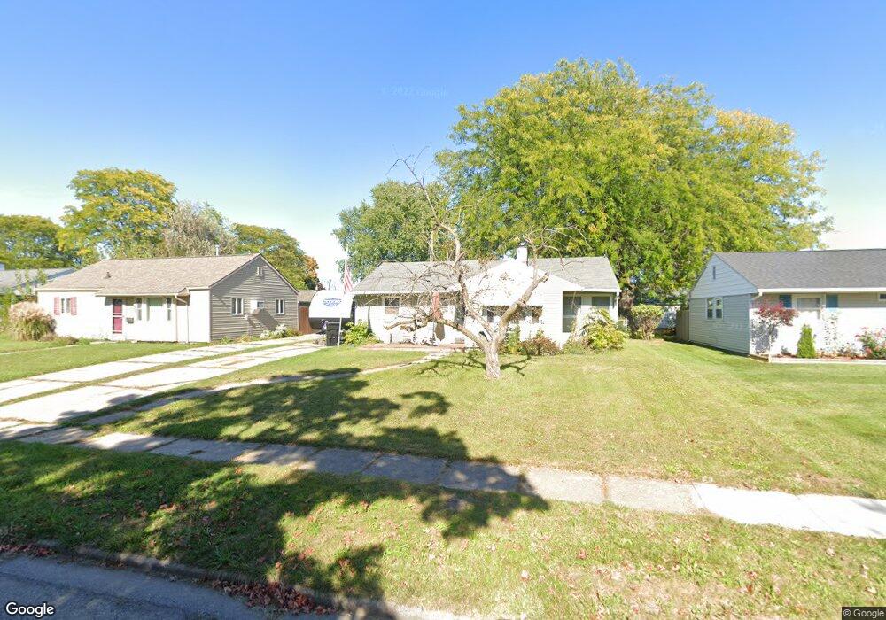 912 Andrus Ave, Lansing, MI 48917 - photo 1