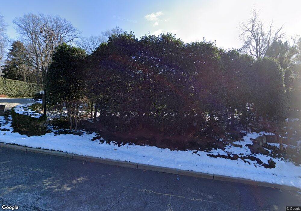 101 Tekening Dr, Tenafly, NJ 07670 - photo 1