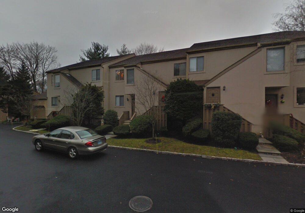 15 Palmer St unit 9, Cos Cob, CT 06807 - photo 1