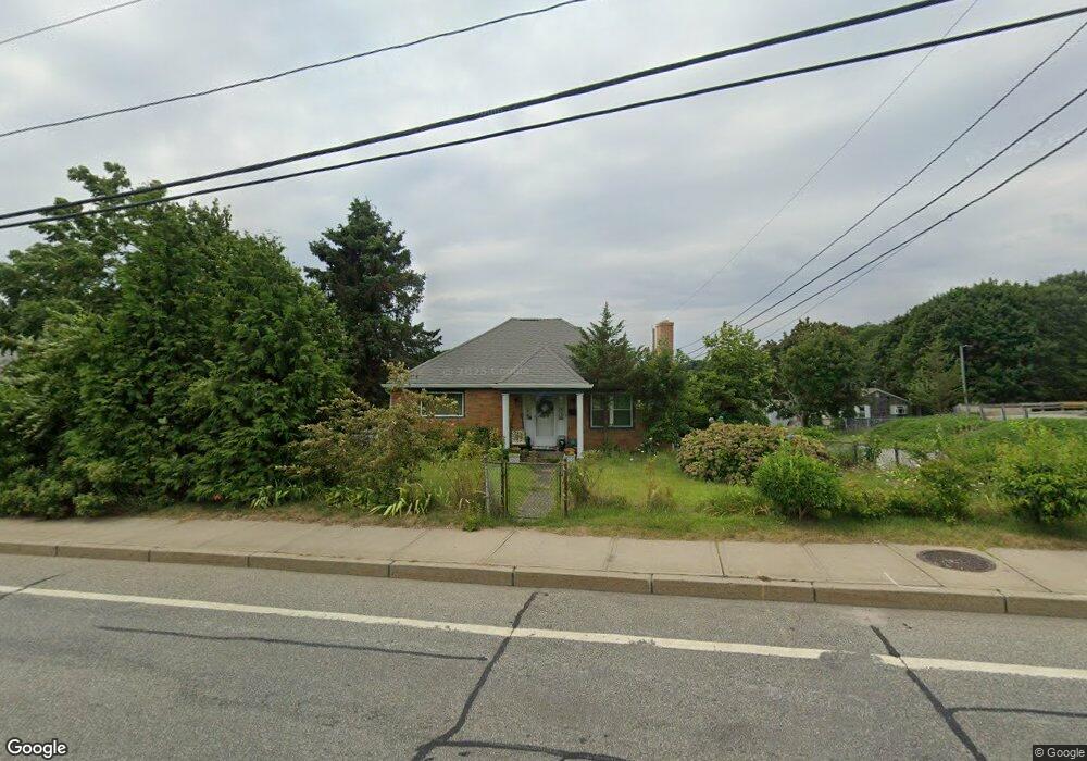 515 Main Rd, Tiverton, RI 02878 - photo 1