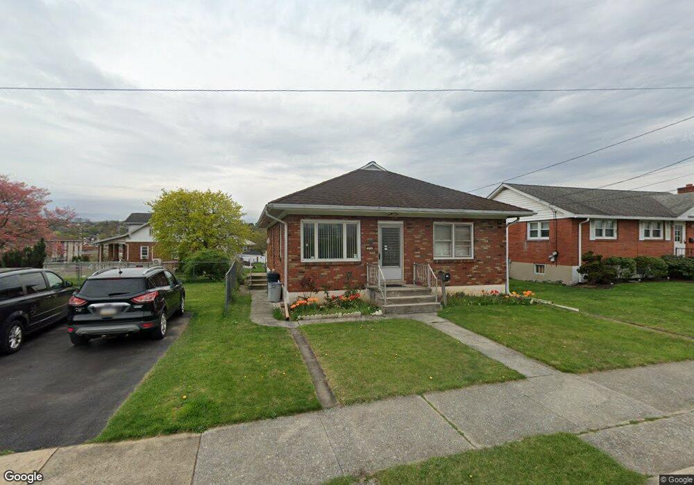 776 E Cedar St unit 778, Allentown, PA 18109 - photo 1