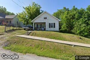 310 W 4th St, Milan, MO 63556
