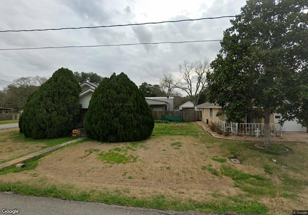 9218 Church St, Needville, TX 77461 - photo 1
