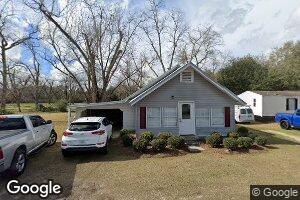 83 Charles St, Alapaha, GA 31622