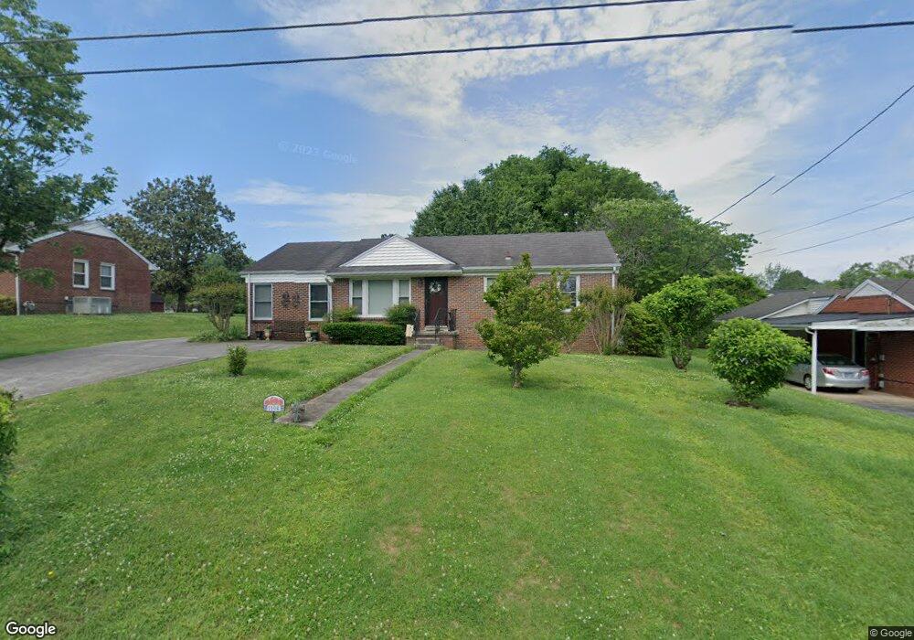 1104 Lindell Blvd, Shelbyville, TN 37160 - photo 1
