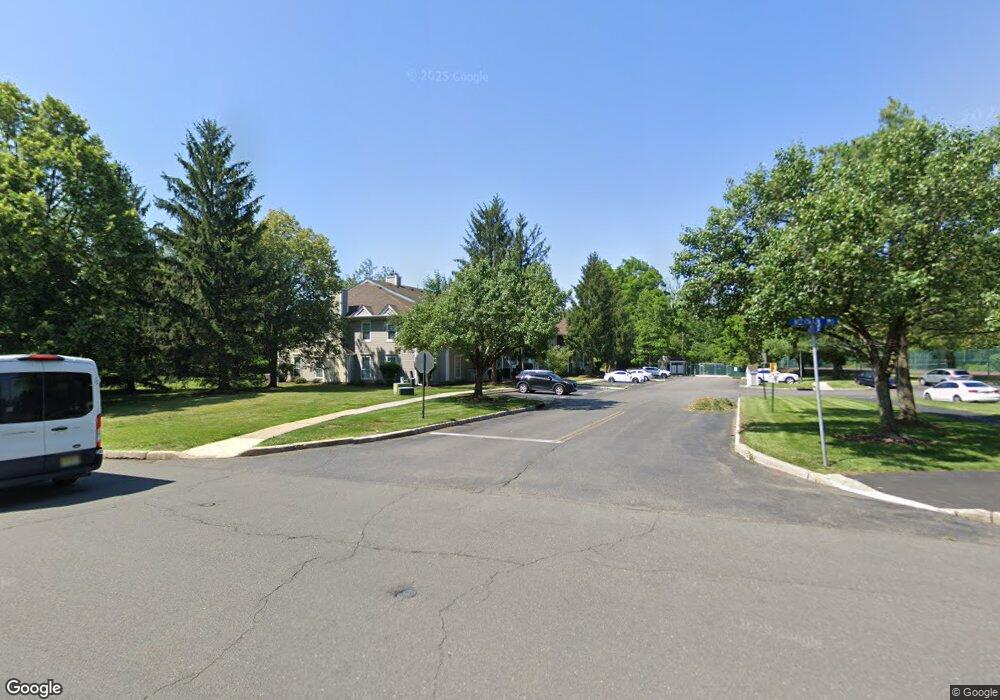 15 Rachel Ct, Franklin Park, NJ 08823 - photo 1