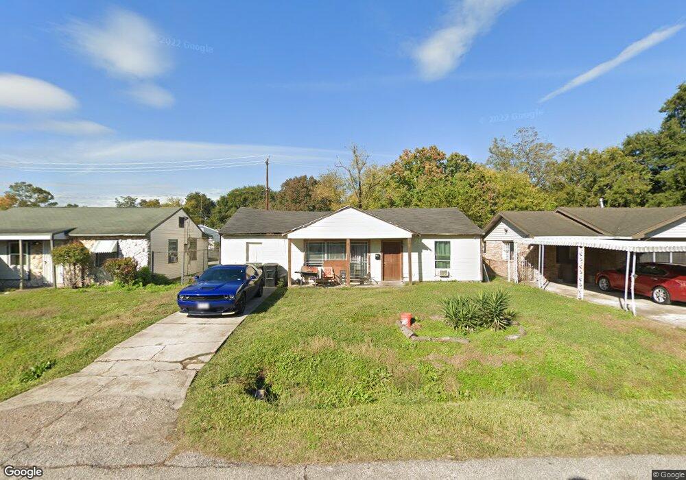 3014 Stallings Dr, Houston, TX 77088 - photo 1