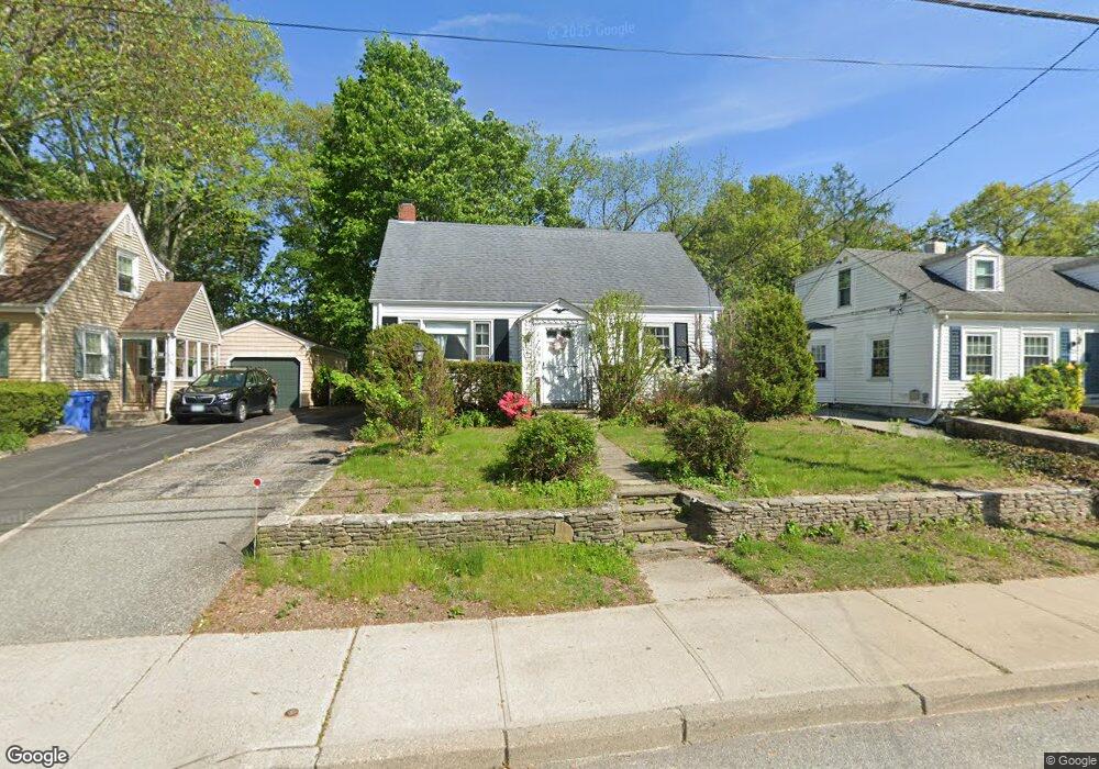 2040 Cranston St, Cranston, RI 02920 - photo 1
