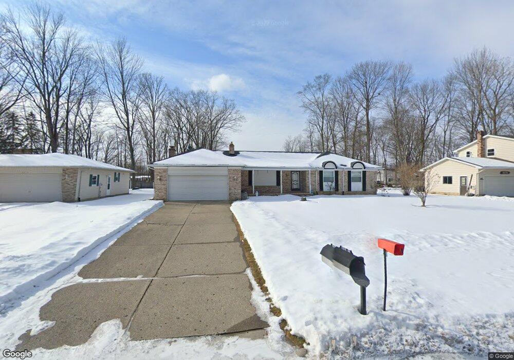 2221 Belle Meade Dr, Davison, MI 48423 - photo 1