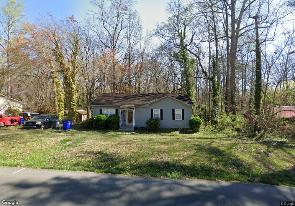 904 N Dogwood Ave, Siler City, NC 27344 - photo 1