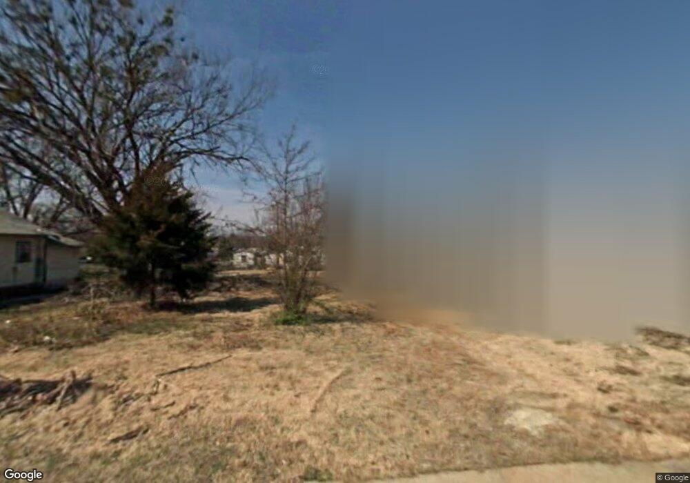 1024 N Bryan St, Okmulgee, OK 74447 - photo 1