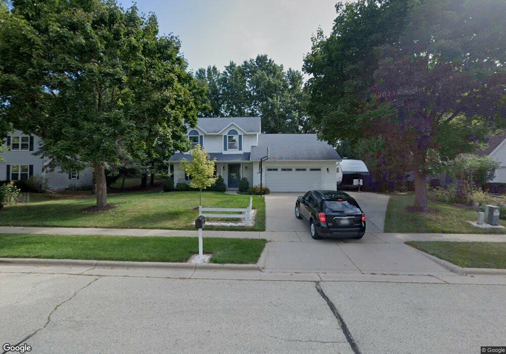 859 Peregrine Cir, Oregon, WI 53575 - photo 1