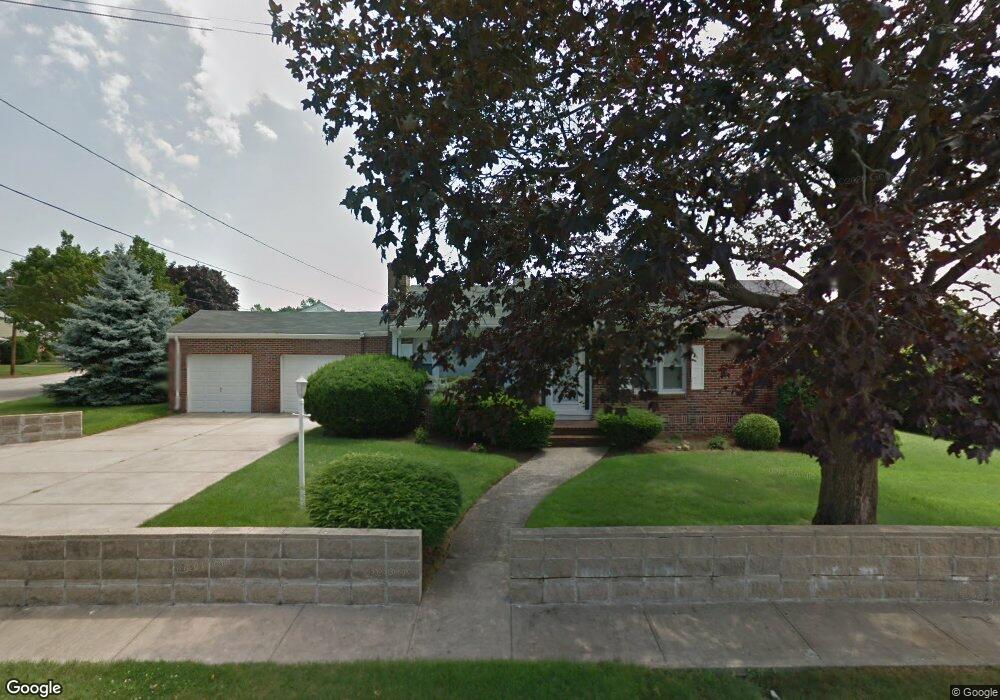 366 Woodbine St, Cranston, RI 02910 - photo 1