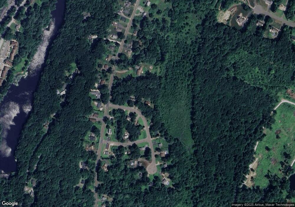 4 Meadowbrook Dr, Stafford Springs, CT 06076 - photo 1