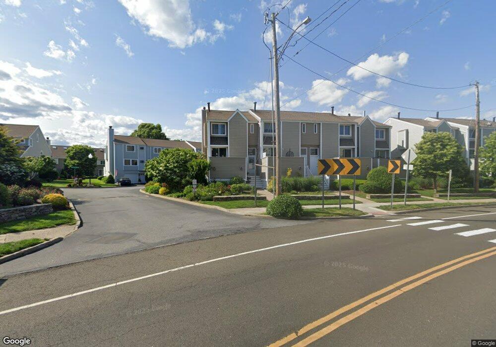 4 Seahawk Ct, Milford, CT 06460 - photo 1