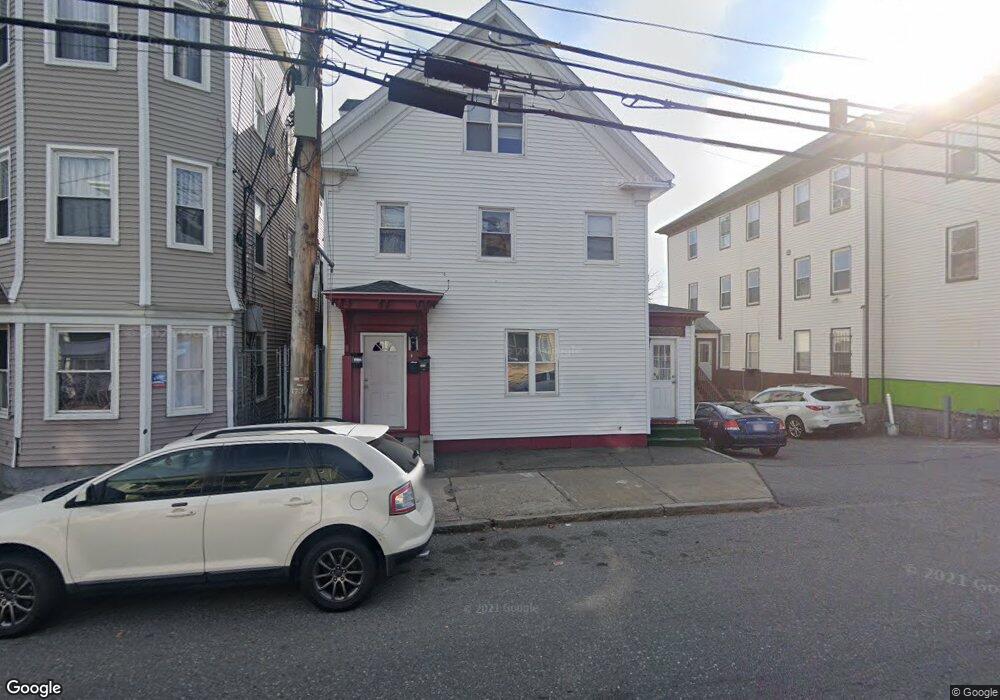 456 Haverhill St unit . 3, Lawrence, MA 01841 - photo 1