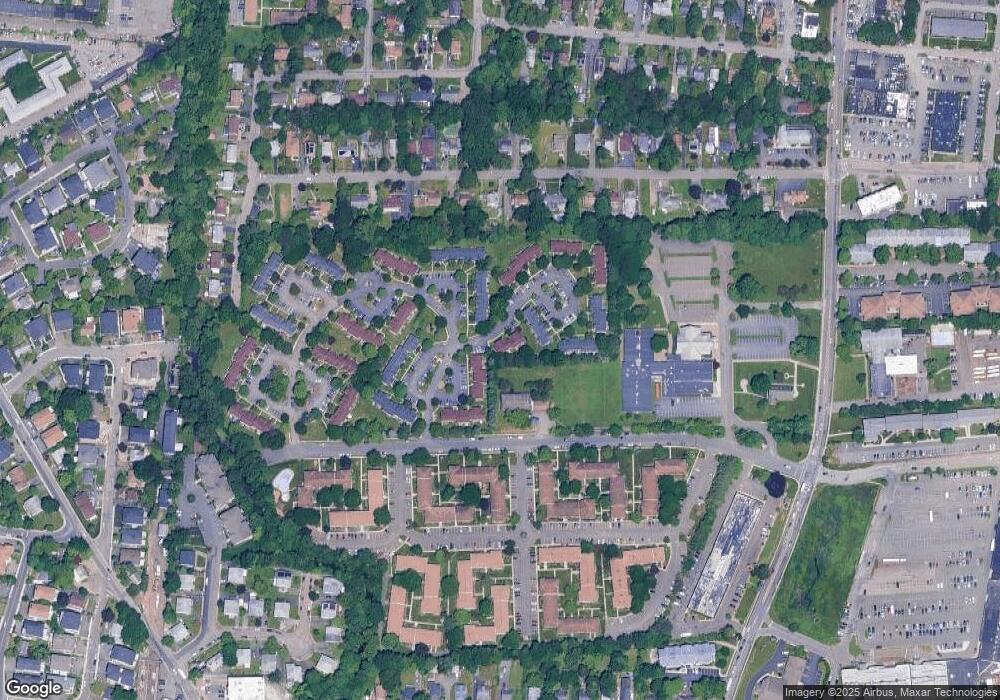 104 Creekside Cir, Spring Valley, NY 10977 - photo 1