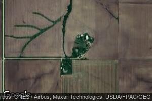 14320 280th St, Donahue, IA 52746