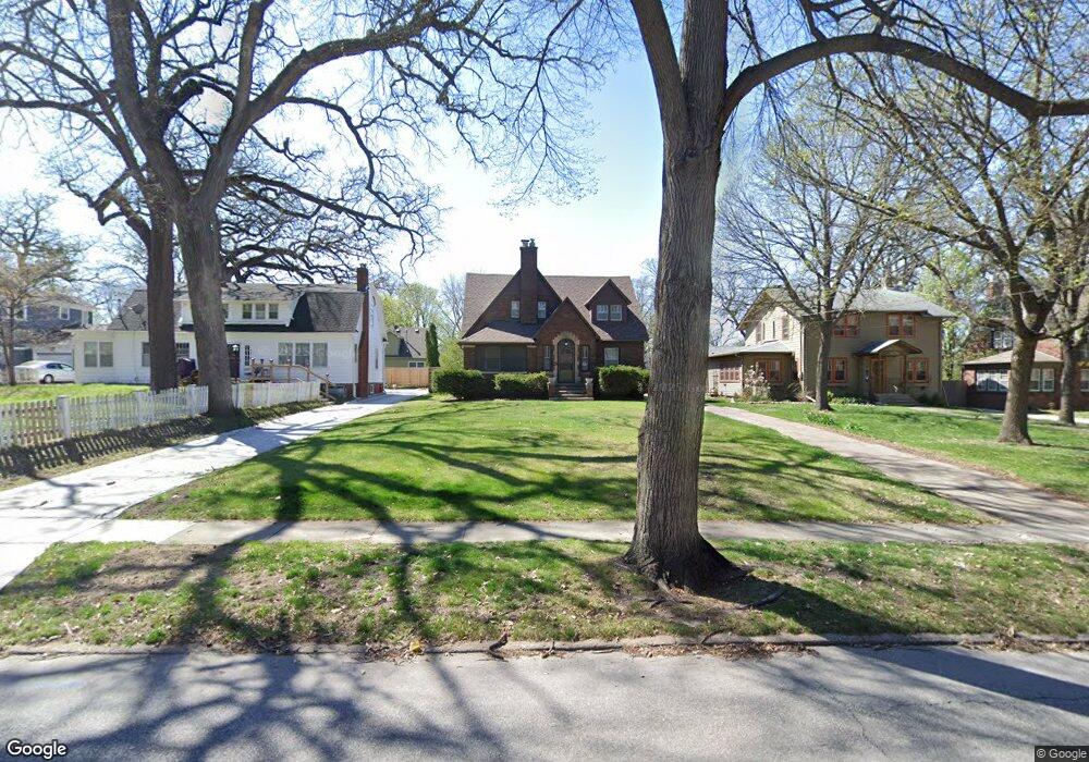 1432 41st St, Des Moines, IA 50311 - photo 1