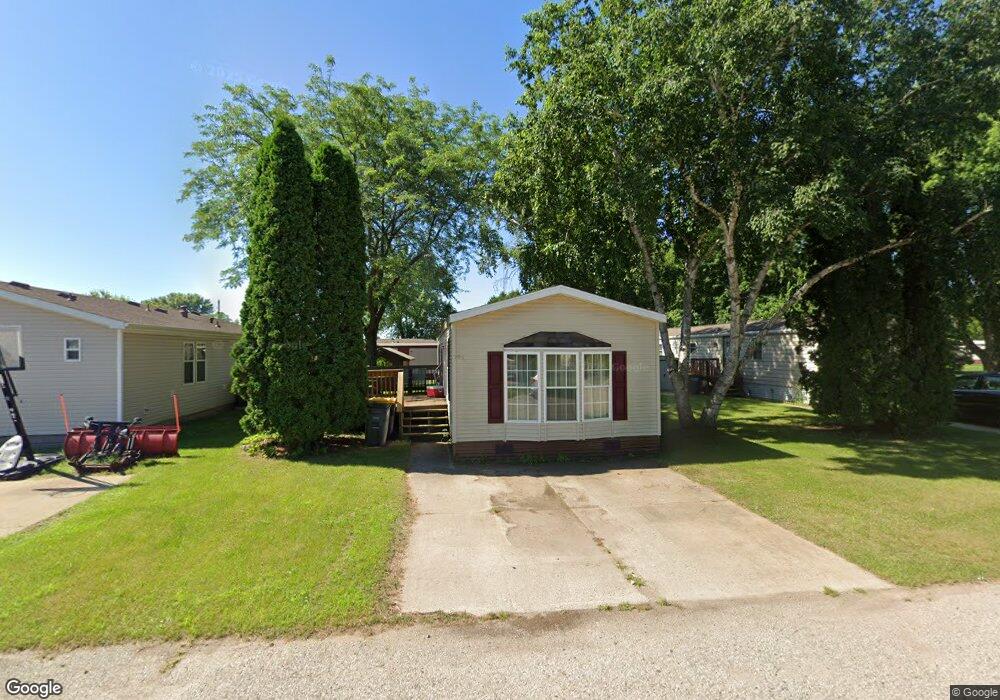 104 Squire Ct, Holmen, WI 54636 - photo 1