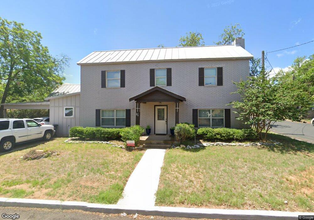 213 Shaw Ave, Fredericksburg, TX 78624 - photo 1