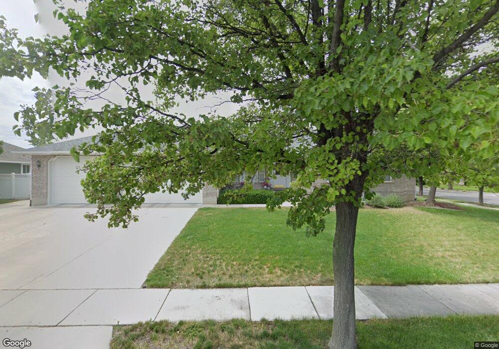 9584 Swallowtail Cir, South Jordan, UT 84095 - photo 1