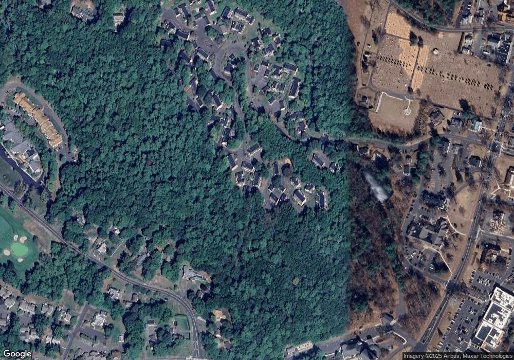 10 Forest Hill Dr, Simsbury, CT 06070 - photo 1