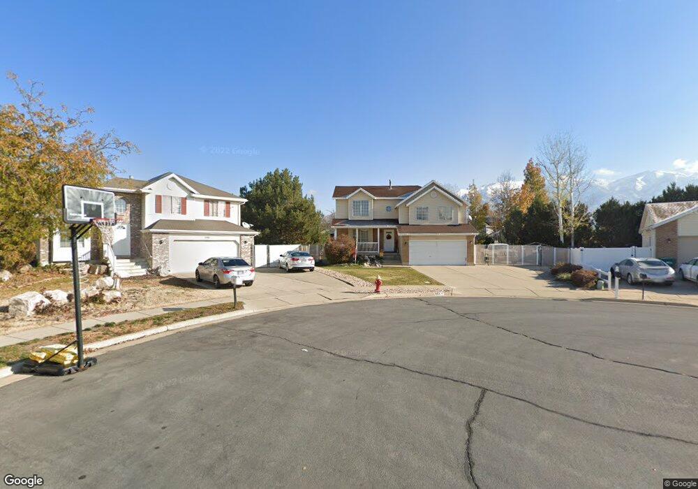 1084 N 60 E, Layton, UT 84041 - photo 1