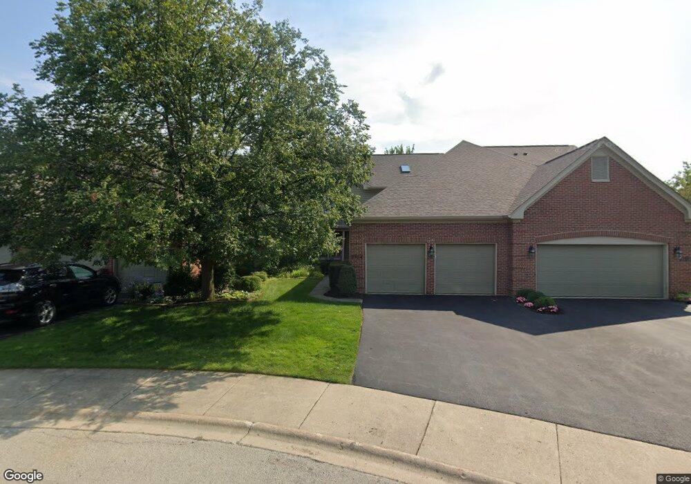 2104 Trowbridge Ct, Glenview, IL 60026 - photo 1