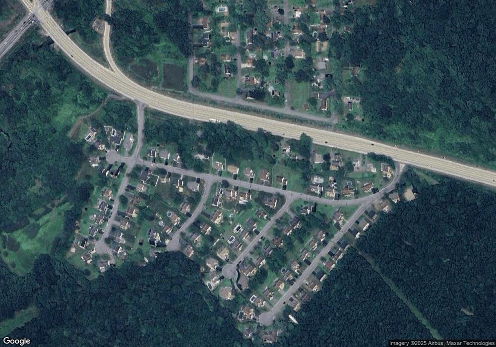 114 Chestnut Ridge Dr, Orwigsburg, PA 17961 - photo 1