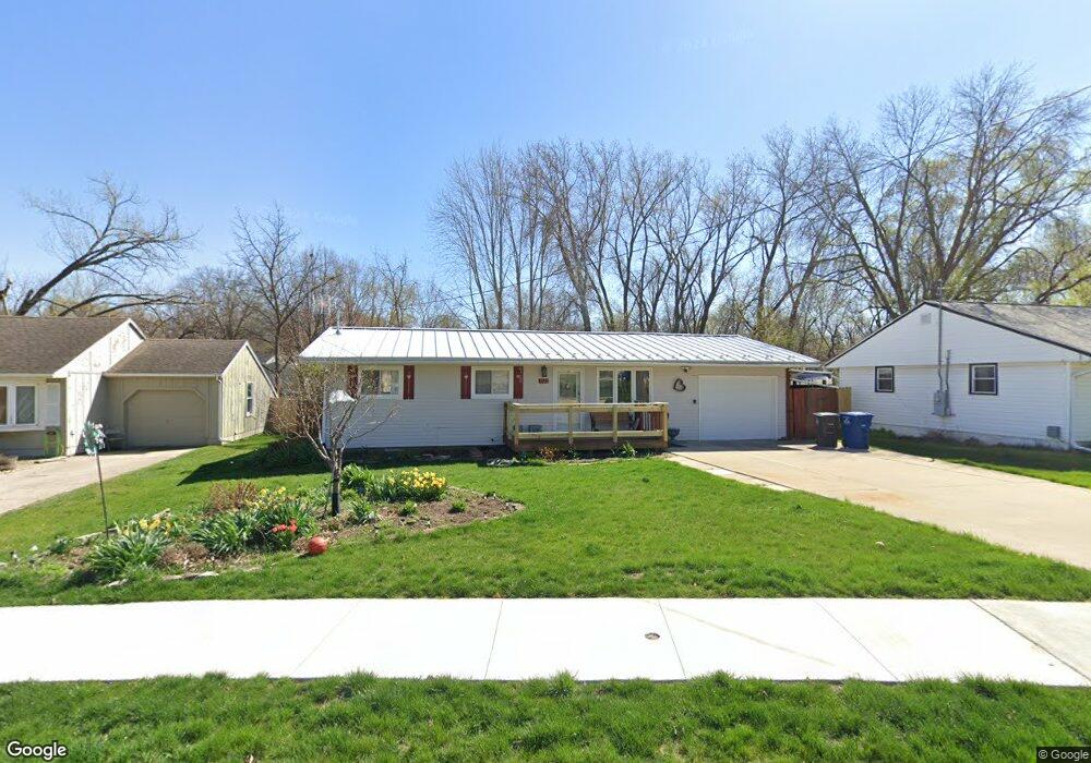 1522 Frazier Ave, Des Moines, IA 50315 - photo 1