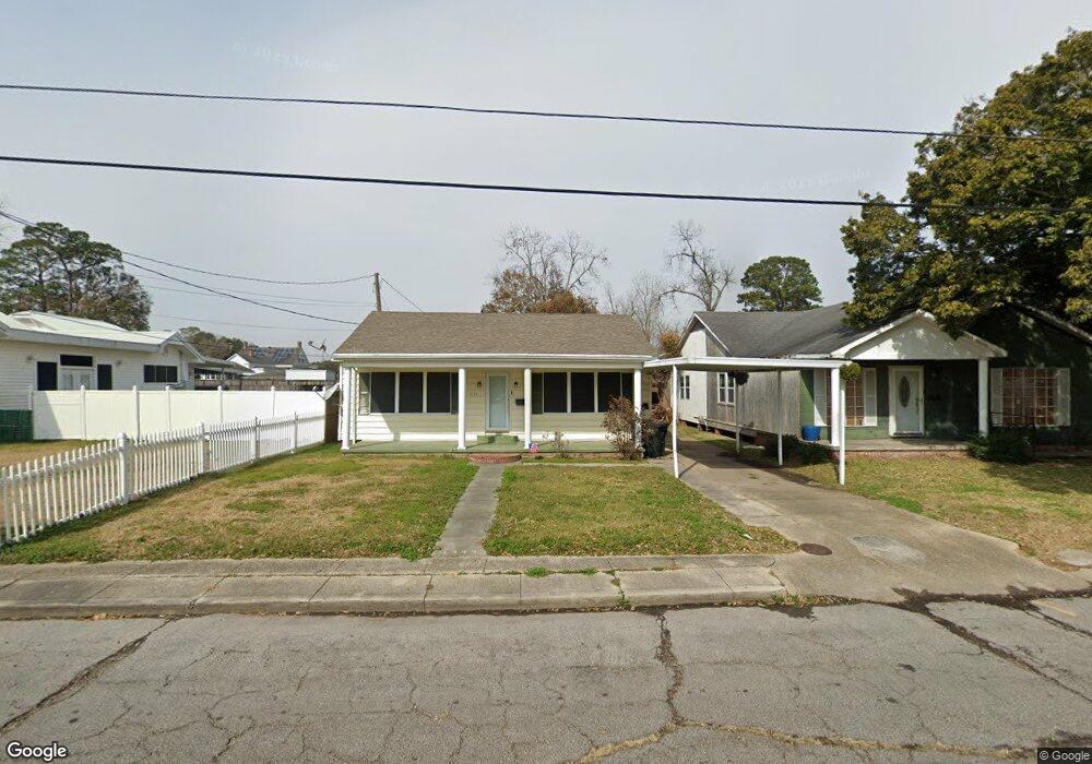 632 Julia St, New Iberia, LA 70560 - photo 1