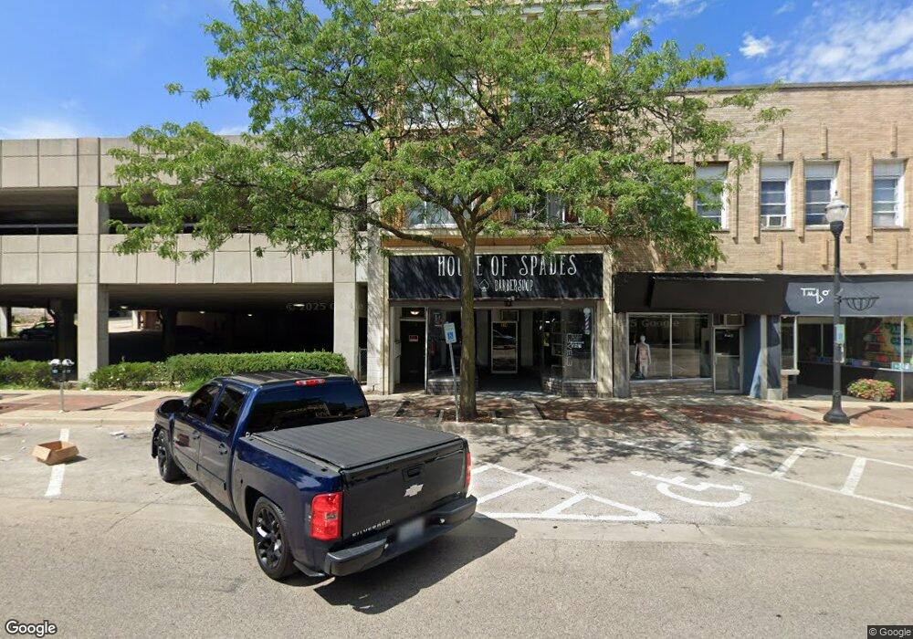 114 N Genesee St unit 114, Waukegan, IL 60085 - photo 1