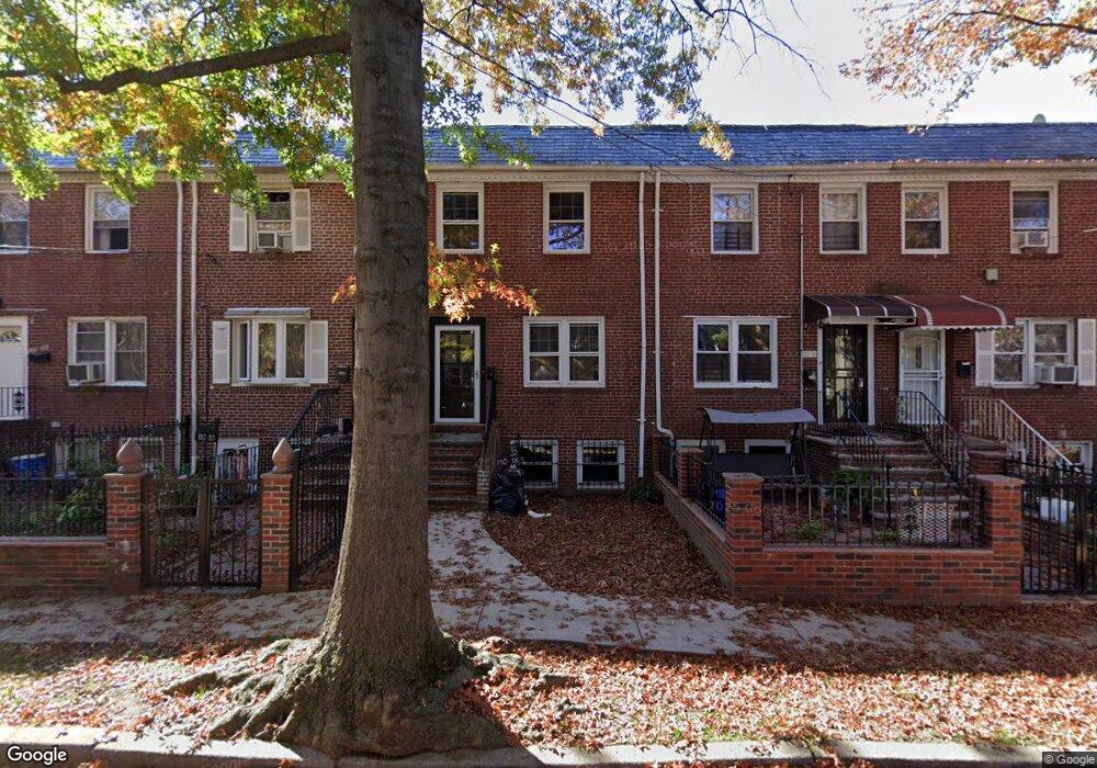 11016 172nd St, Jamaica, NY 11433 - photo 1