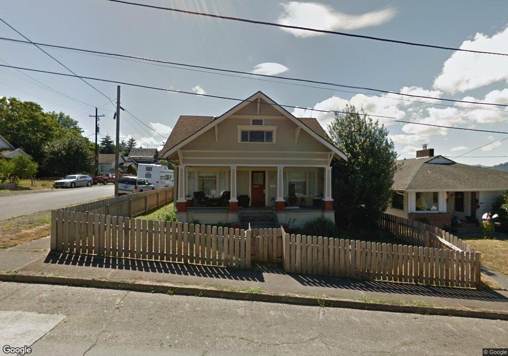 1130 Spruce St, Myrtle Point, OR 97458 - photo 1