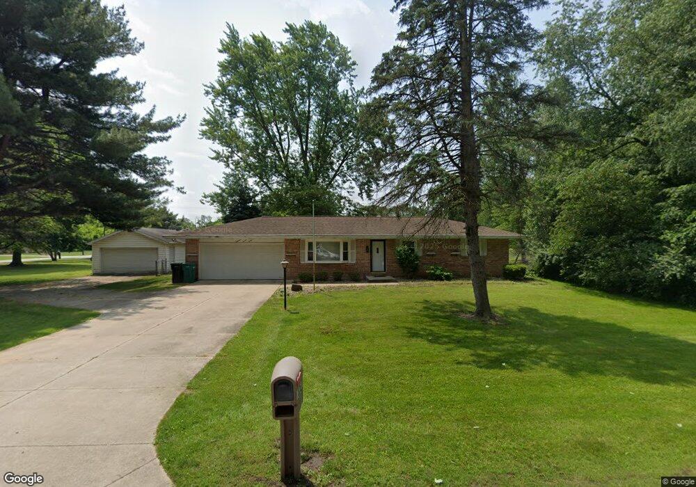18760 Welworth Ave, South Bend, IN 46637 - photo 1