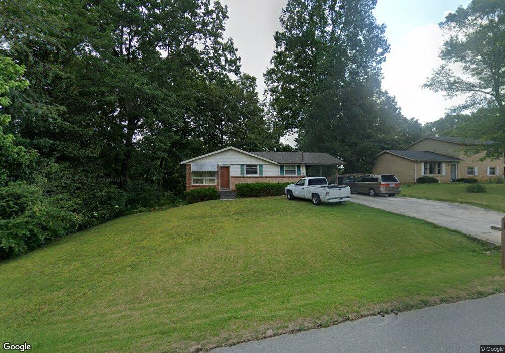 205 Lakeshore Dr, McMinnville, TN 37110 - photo 1