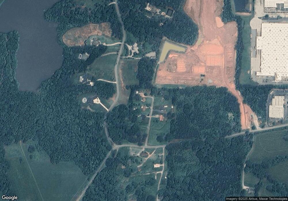 52 Ogletree Rd, Carrollton, GA 30117 - photo 1