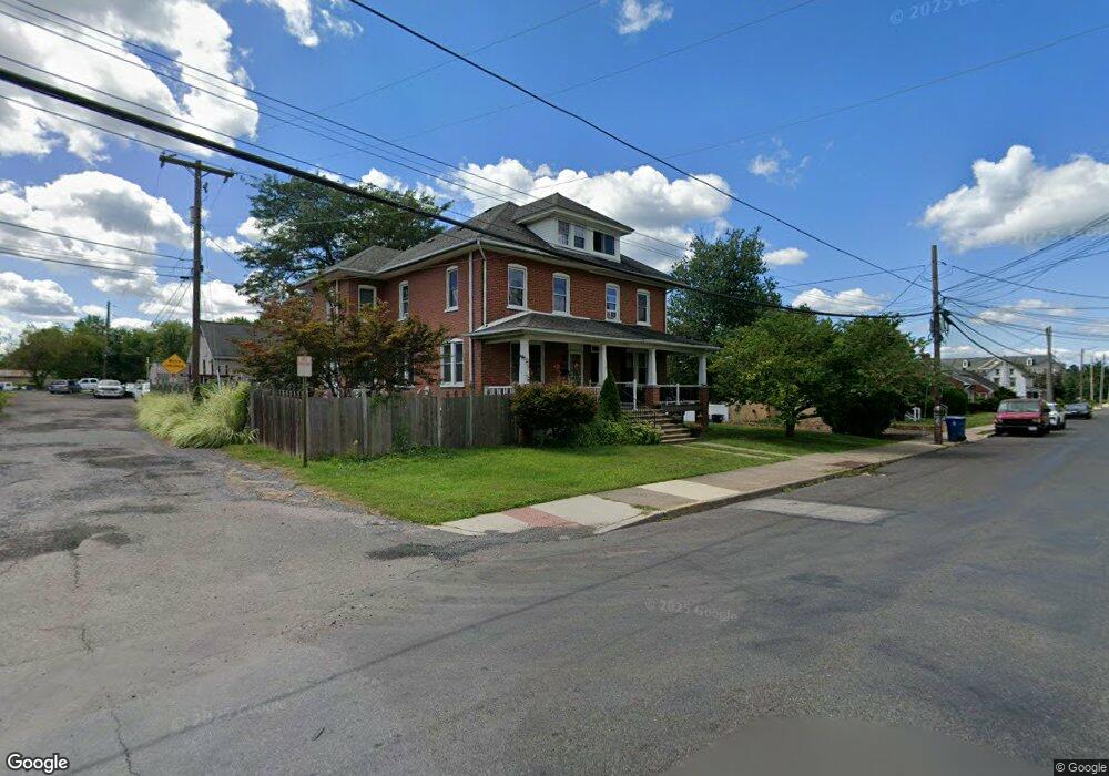 156 S 3rd St, Telford, PA 18969 - photo 1