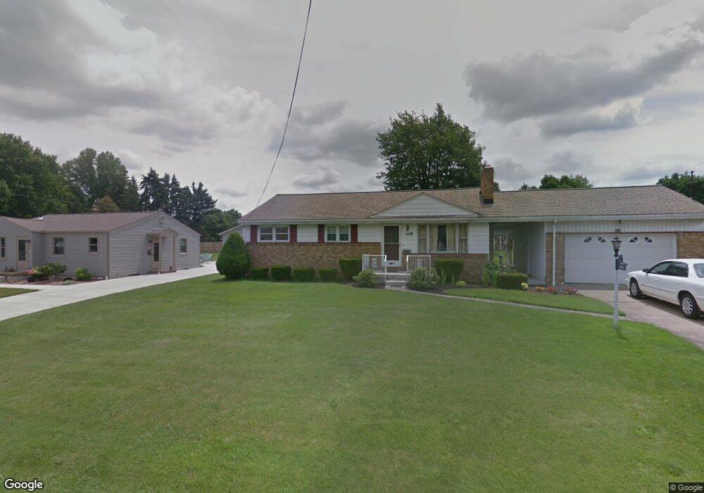 516 W Omar St, Struthers, OH 44471 - photo 1