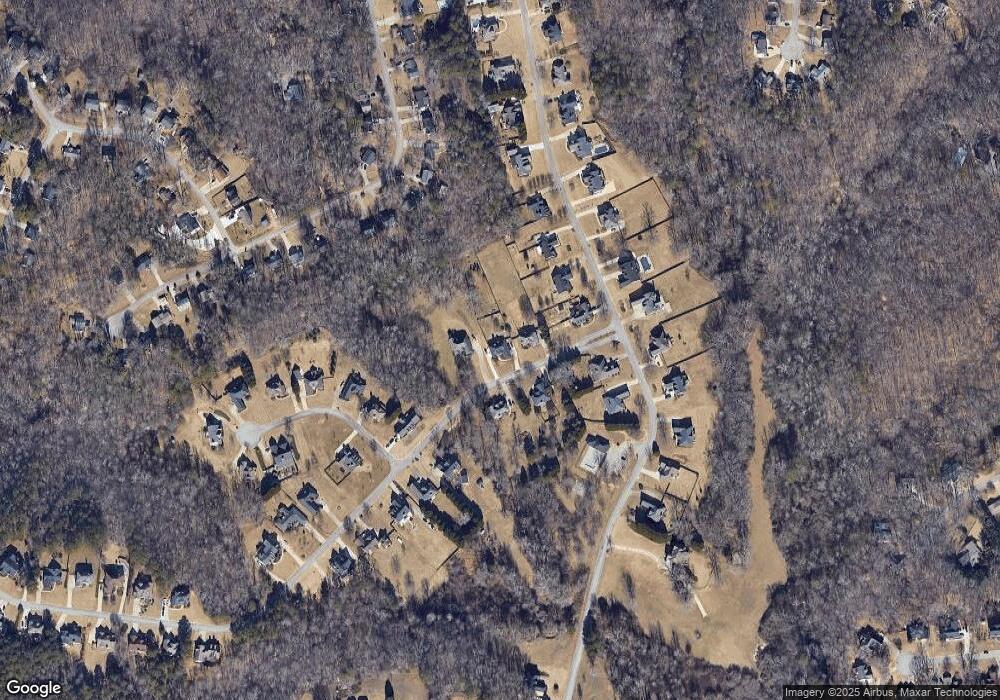 4816 Holland View Dr, Flowery Branch, GA 30542 - photo 1