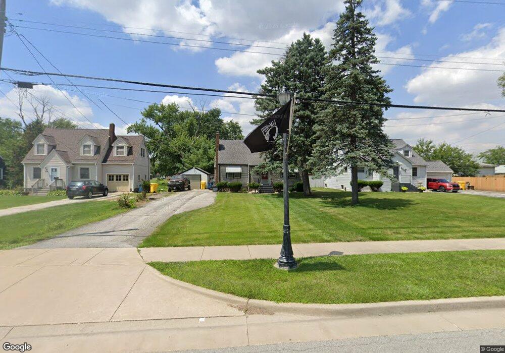 828 N Broad St, Griffith, IN 46319 - photo 1