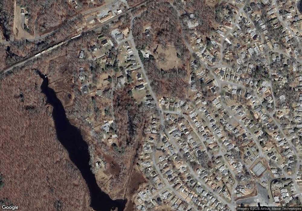 19A Shore Acres Rd, Old Lyme, CT 06371 - photo 1