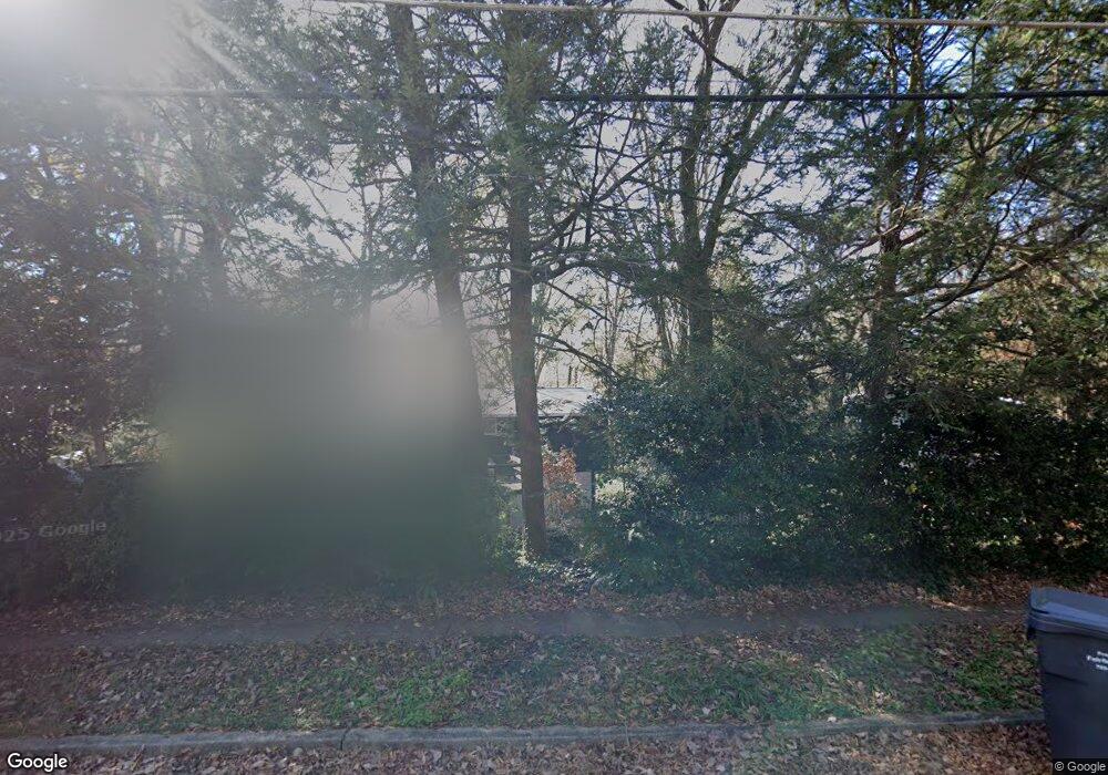 2209 Whiteoaks Dr, Alexandria, VA 22306 - photo 1