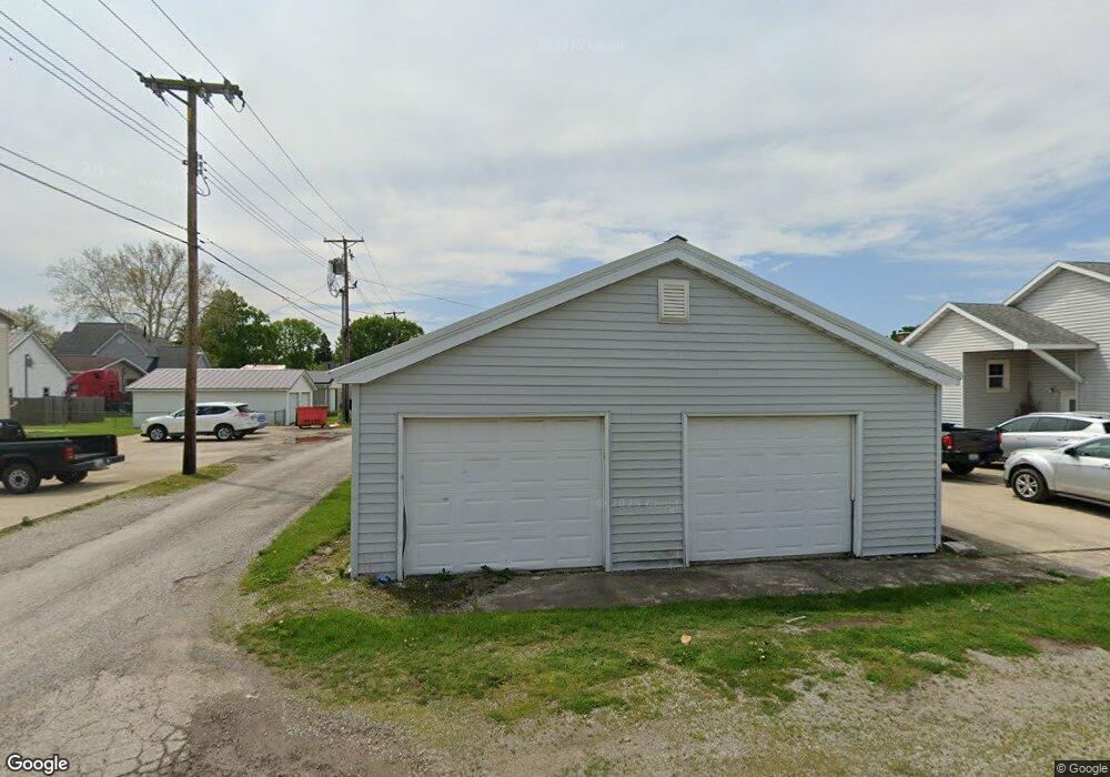 1705 Walnut 80517th, Mattoon, IL 61957 - photo 1