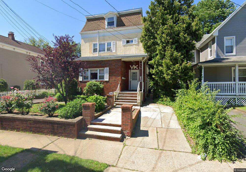 129 Duer St, North Plainfield, NJ 07060 - photo 1