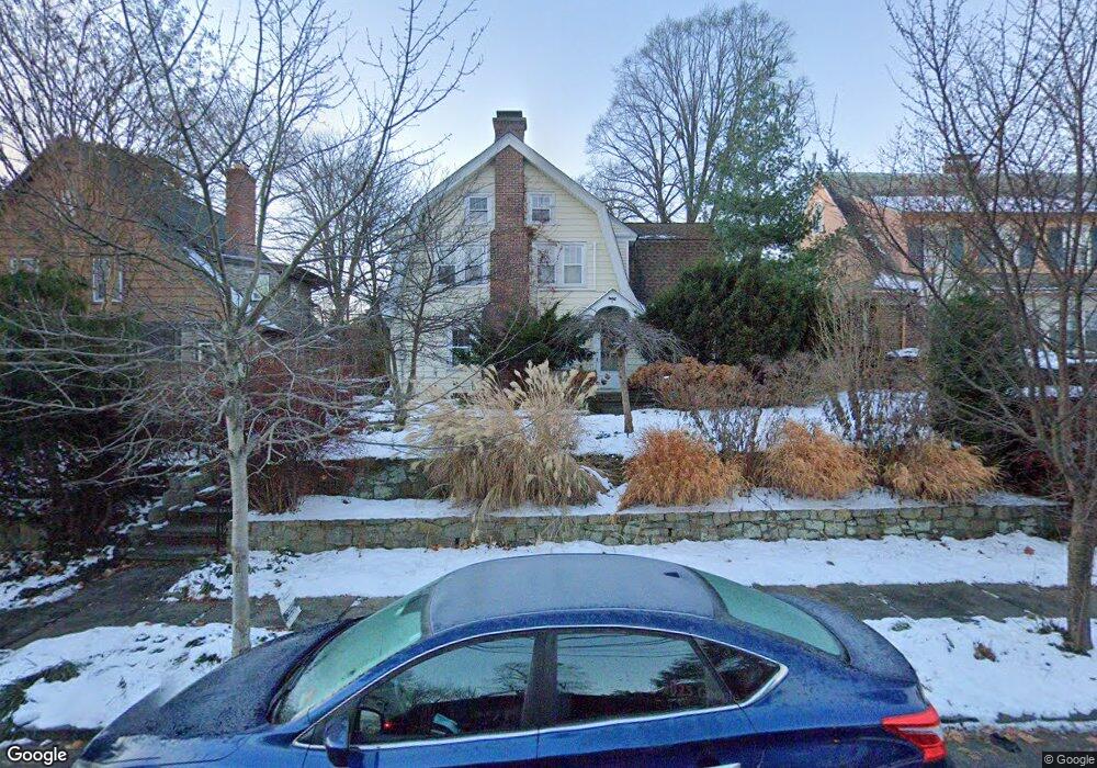 92 Franklin Ave, Yonkers, NY 10705 - photo 1