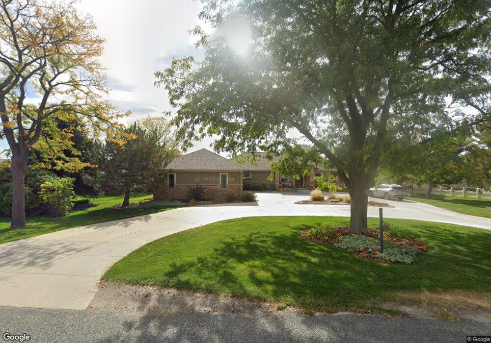 1802 E 34th St, Scottsbluff, NE 69361 - photo 1