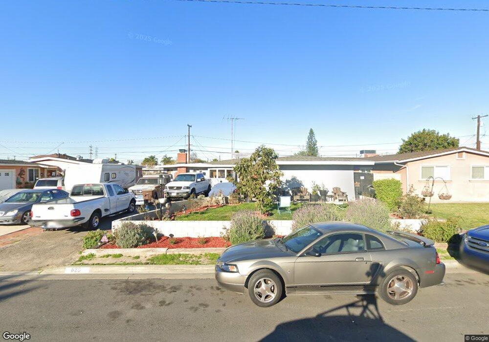 825 S Kenmore St, Anaheim, CA 92804 - photo 1