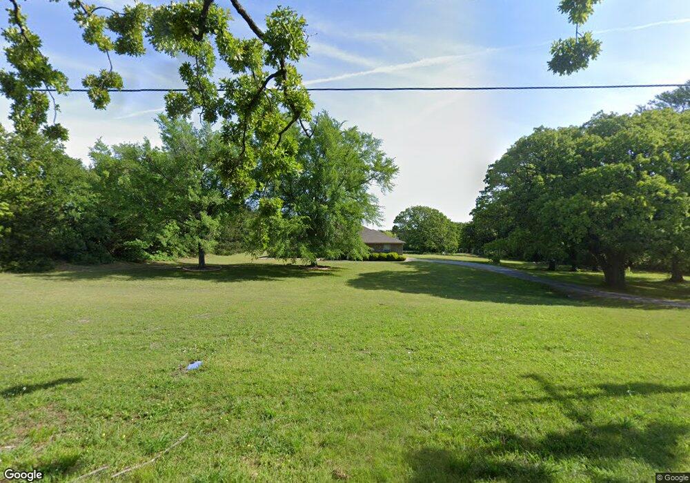 711 Oak Ridge Rd, Denison, TX 75021 - photo 1